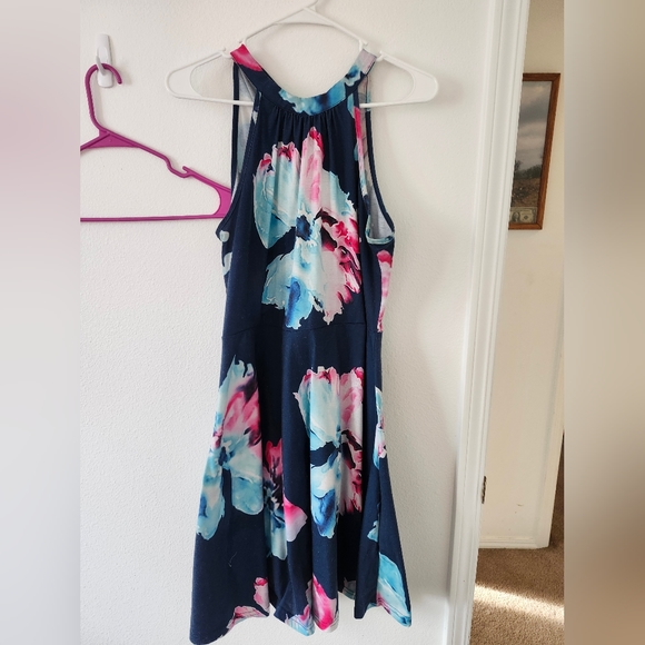 Large (10-14) Women's professional clothes - Picture 11 of 12